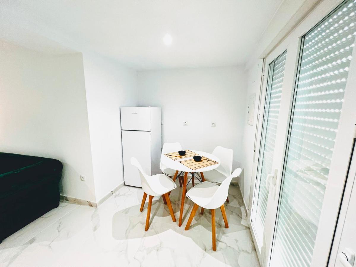 Garden Boutique Apartman El Faro Kültér fotó